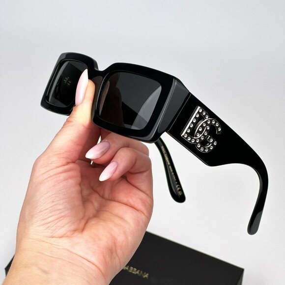 D&G DG4447B 335587 Sunglasses Black Dark Grey Rectangle Unisex main image 8